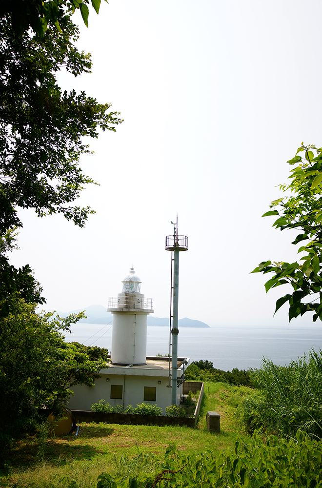 六島灯台