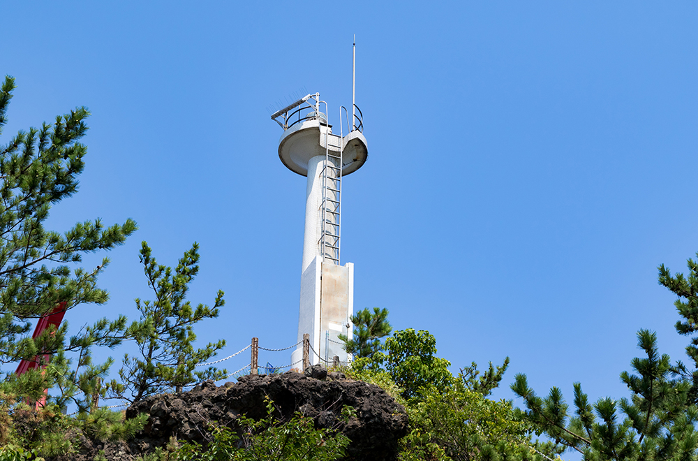 能生港灯台