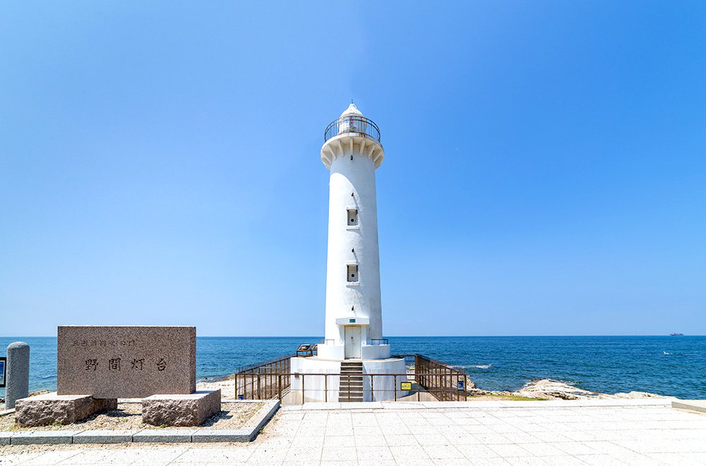 野間埼灯台