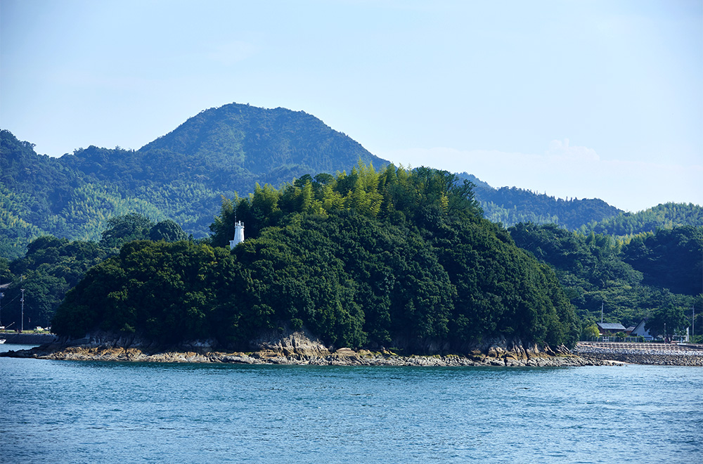佐木島灯台
