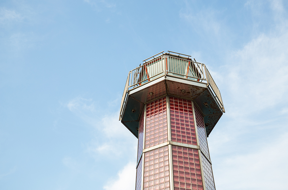 高松港玉藻防波堤灯台