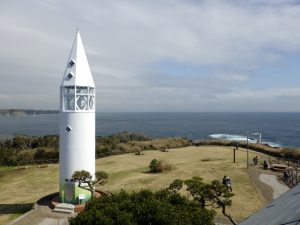 城ヶ島大橋もライトアップ！「恋する灯台」がデザイン灯台に！【神奈川県三浦市　安房埼灯台】
