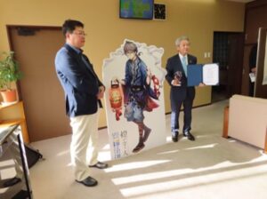 「禄剛埼灯台」は煙が似合うミステリアスな存在！『燈の守り人』キャラクター表敬訪問【石川県珠洲市　禄剛埼灯台】