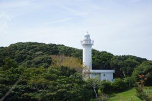陸のポラリス、地上の星座～人気作家がつづる灯台巡り紀行【千葉県いすみ市　太東埼灯台】